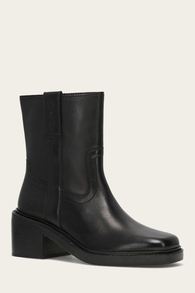 Kate Short Inside Zip - Black - Hero