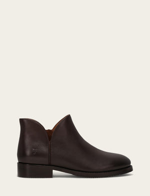 Melissa Shootie 2 - Dark Brown - Outside
