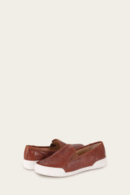 frye mindy slip on