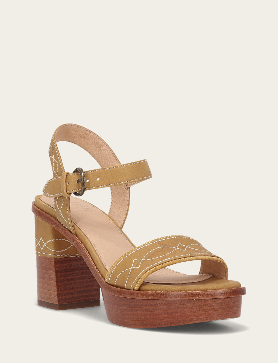Pipa Woodstock Sandal - Banana - Hero
