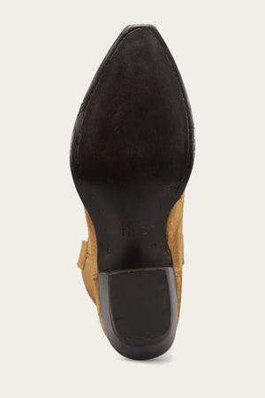 Sacha At The Knee - Barley - Sole