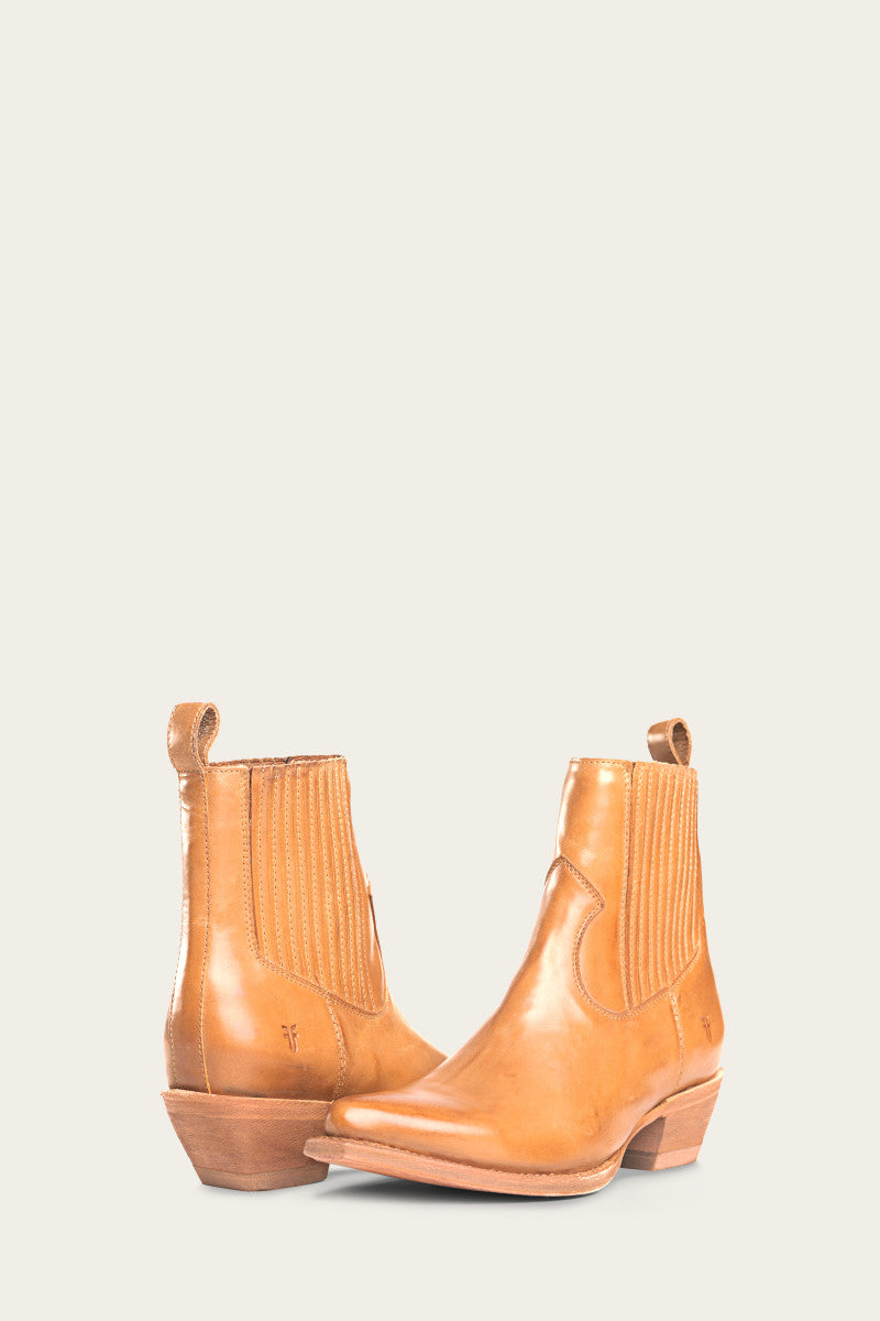 frye sacha bootie