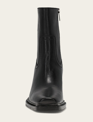 Sedona Short Inside Zip - Black - Front