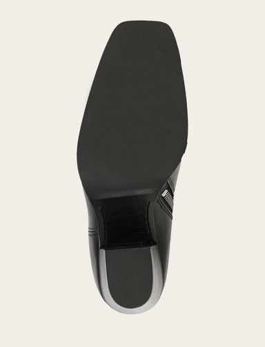 Shiloh Zip Bootie - Black - Sole