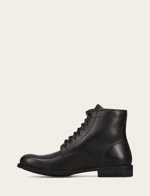 Men's Antiqued Black Tyler Flex Lace Up Boots | The Frye Company Men's Antiqued Black Tyler Flex Lace Up Boots | The Frye Company