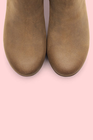 Taupe