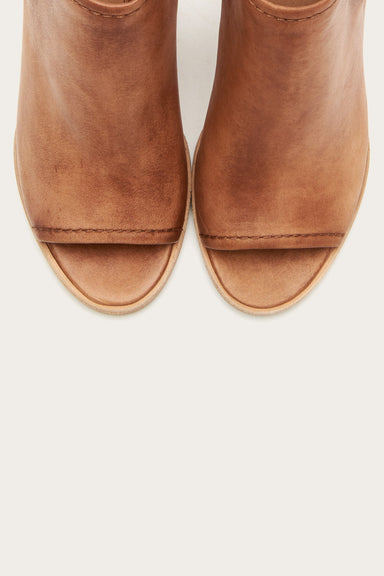 Tan