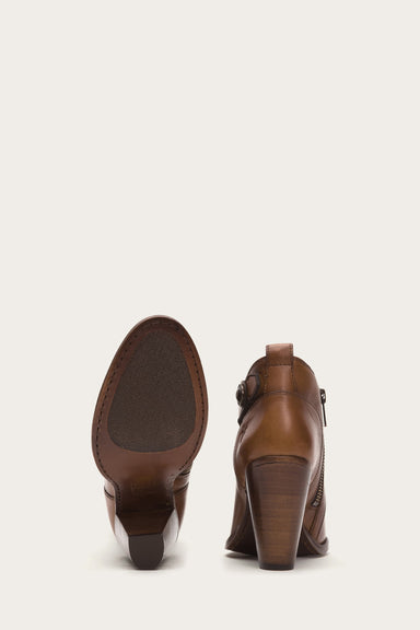 Tan