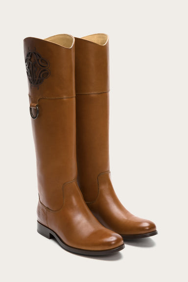 Saddle