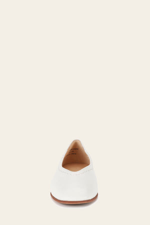 Claire Flat - White - Front