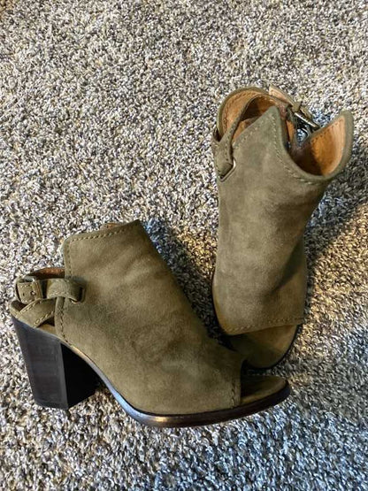 Khaki / 7.5 / Lauren_46274