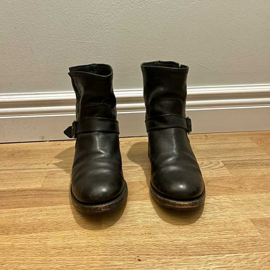 Black / 8 / Morgan_49643