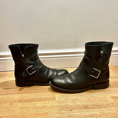 Black / 8 / Morgan_49643