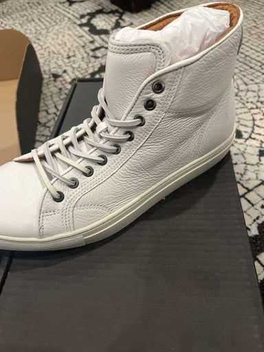 White / 9 / Michael_54978