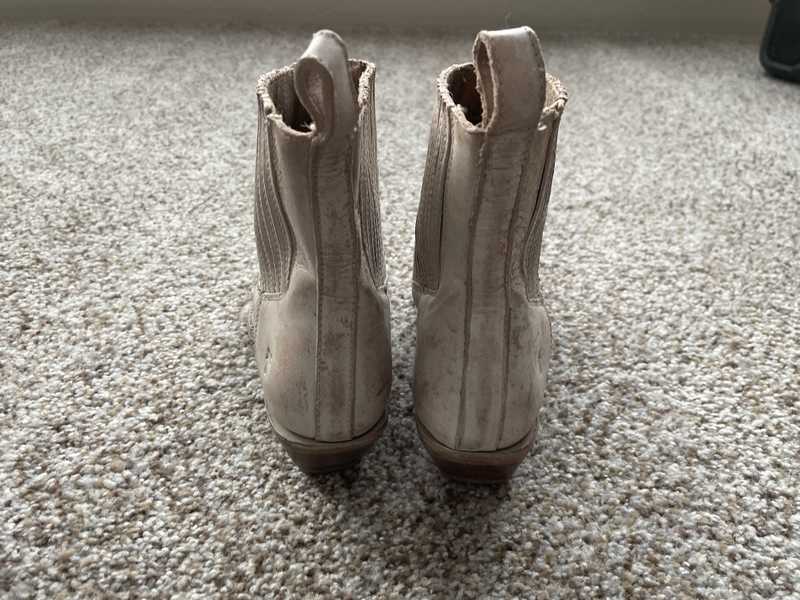 White / 6.5 / Tina_56909