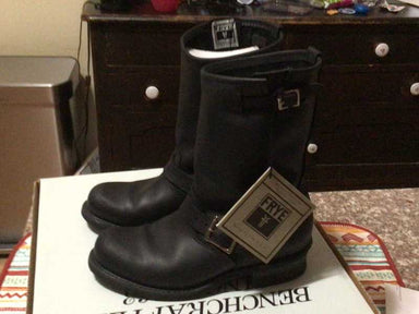 Black / 8 / Kathryn_58209