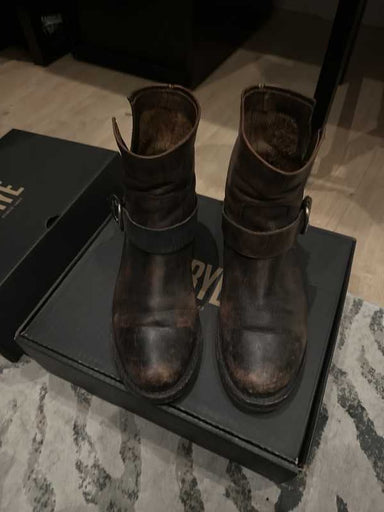 Black / 8 / lysbeth_72030