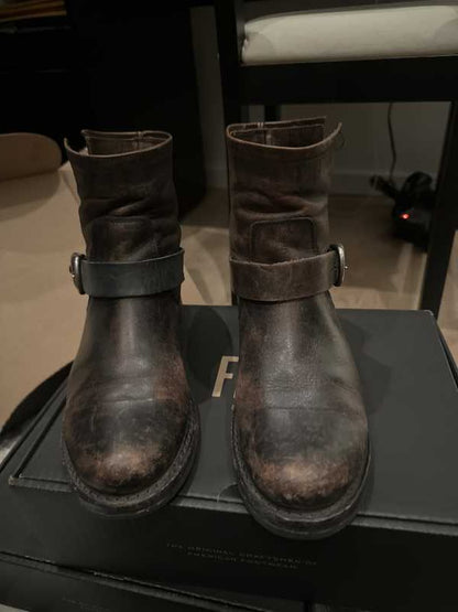 Black / 8 / lysbeth_72030