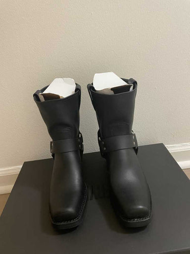 Black / 9 / Erica_72962