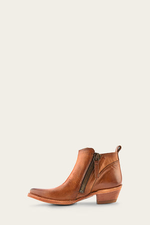Sacha Moto Short Bootie The Frye Company